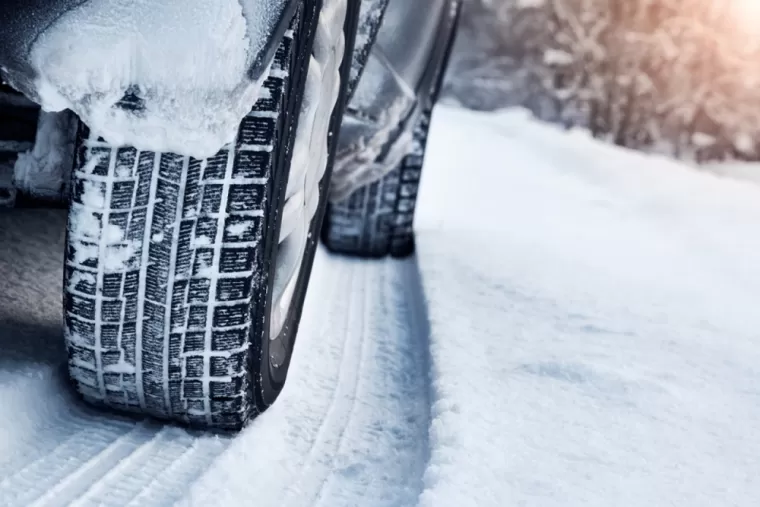 Vente et montage de pneus hiver tous modèles à Lambesc